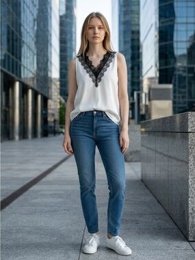White House Black Market Cream Lace-Trim V-Neck Shell size XL business casual